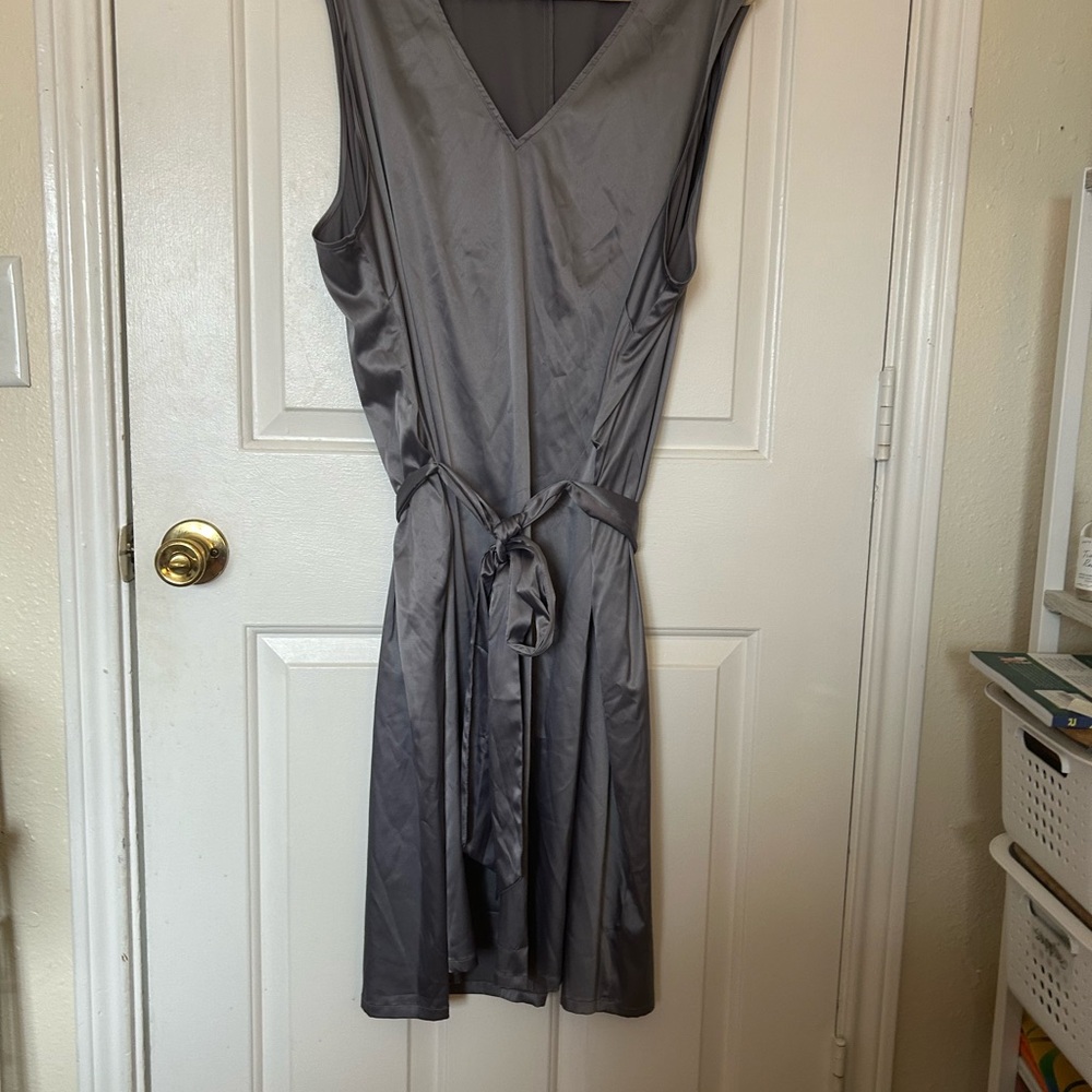 Universal Standard Gray Sleeveless Sheath Dress V-Neck
